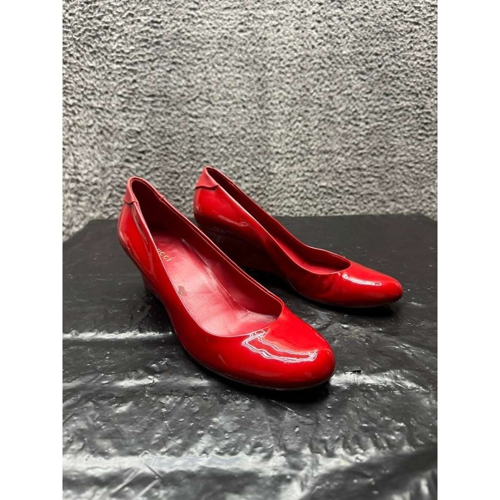 Gucci Patent Leather Round Toe Slip-On Wedge Pumps Red Womens Size 38.5 EU